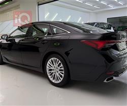 تويوتا أفالون